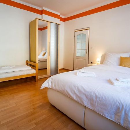 Lukas Apartments Яхимов Экстерьер фото